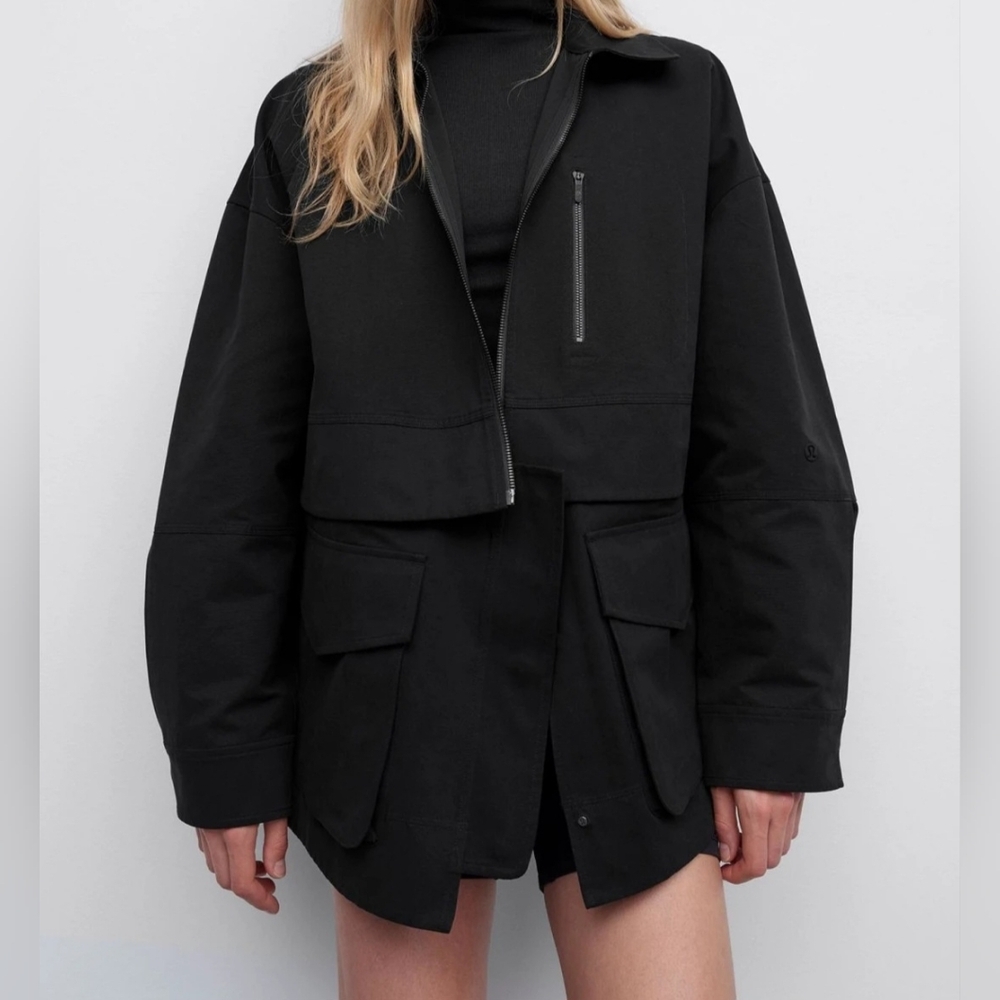 Lululemon Glyde 2-in-1 Adaptable Womens Jacket Size M. NWT